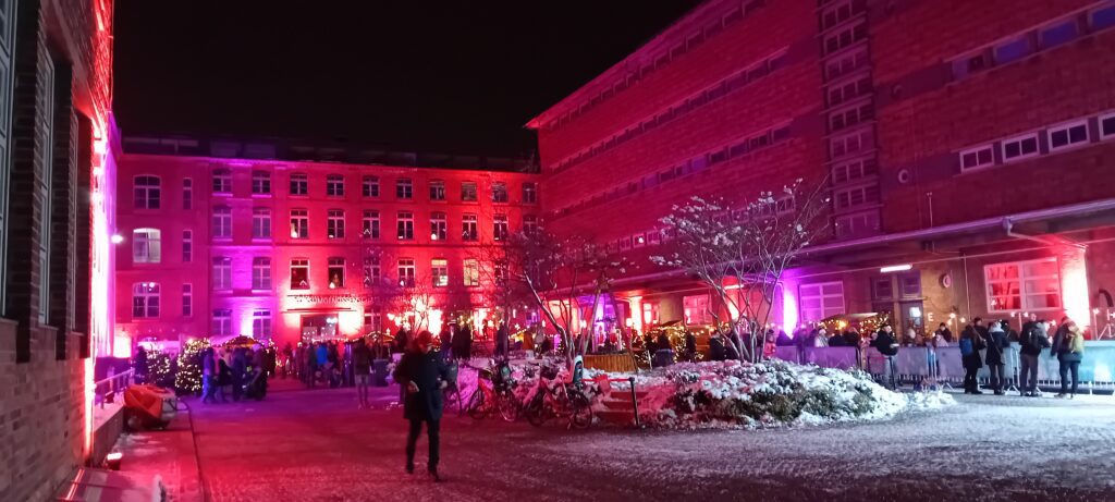 Bild vom Konsum-Weihnachtsmarkt